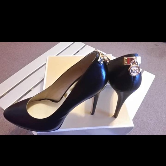 MICHAEL Michael Kors Shoes - Michel Kors Hamilton Pump